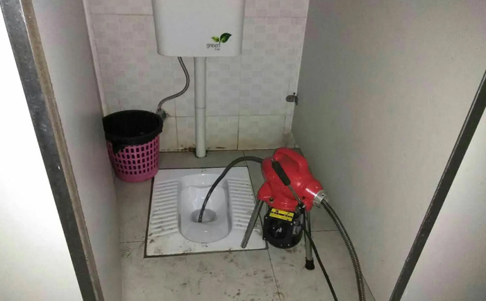 老新镇蹲便疏通